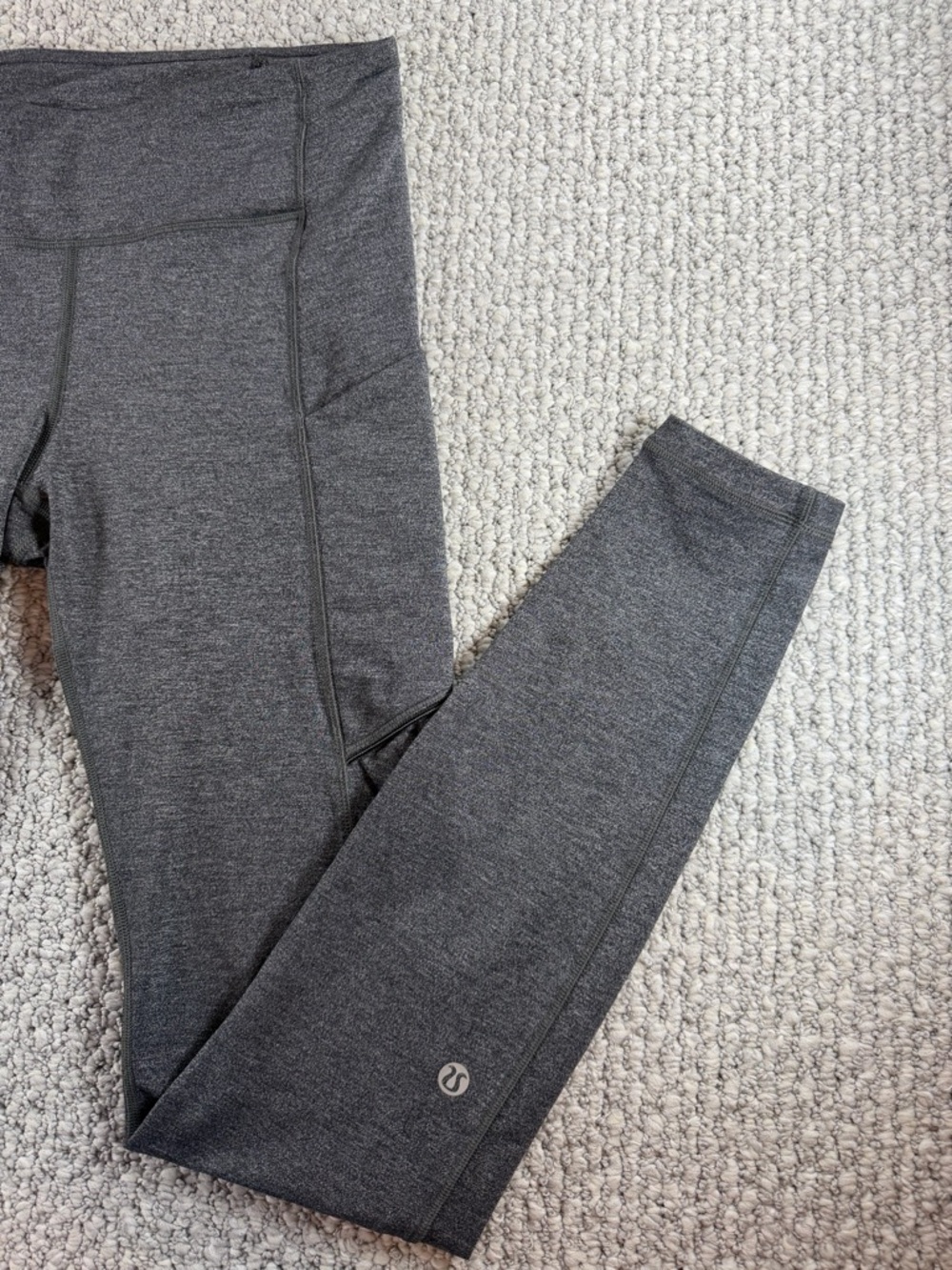 lululemon athletica Charcoal High-Waist Pocket Leggings-Yoga-Y2K-Women size 4
